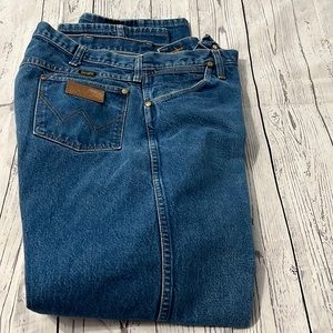 Wranglers 36x30 denim jeans